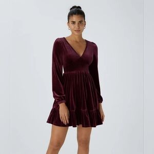 HALARA Everyday Deep Vneck Long Sleeve Ruffled Hem Velvet Mini Chill Dress